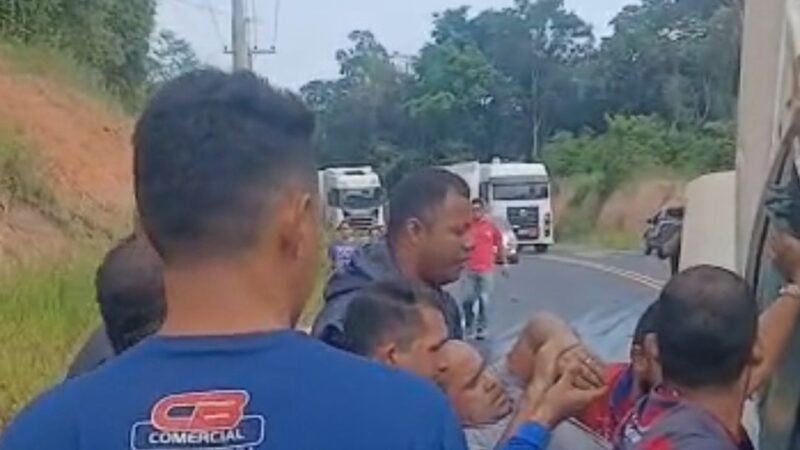 ACIDENTE COM CARRETA DE COMBUSTÍVEL NA RODOVOA AM 010 KM 130 NA MANHA DESTA TERÇA FEIRA