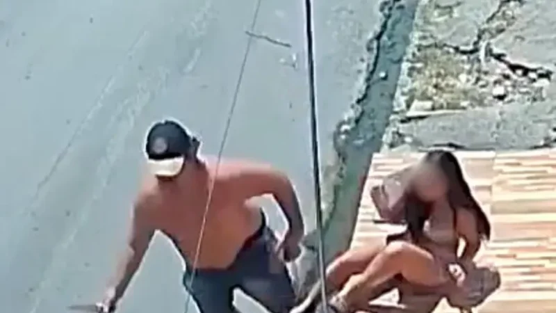 Homem armado com faca rende mãe e filha e rouba celular na zona Norte de Manaus