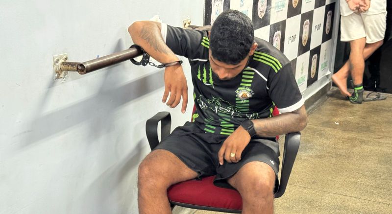 Passageiro de carro por aplicativo é preso com drogas durante abordagem da PRF na barreira da Ceasa