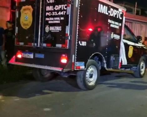 Tripulante é morto a facadas em barco no porto de Manaus que iria para Tabatinga